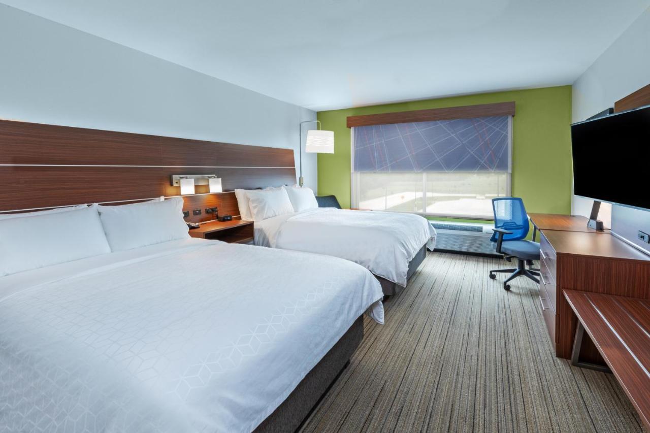 Holiday Inn Express & Suites - Parsons By Ihg Exteriör bild