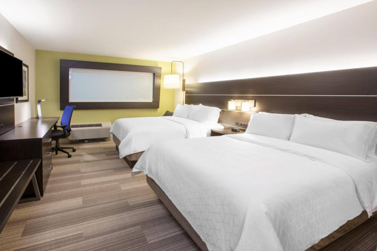 Holiday Inn Express & Suites - Parsons By Ihg Exteriör bild
